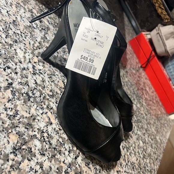 Size 8 black 4” high heels - never worn - Picture 2 of 2